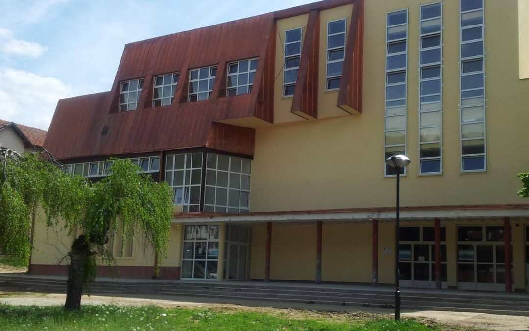 Dečija predstava „Zlatokosa i princ“ u Surduličkom kulturnom centru